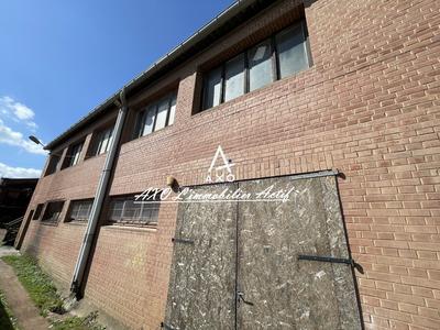Entrepôt - 770 m² - 5 pièces