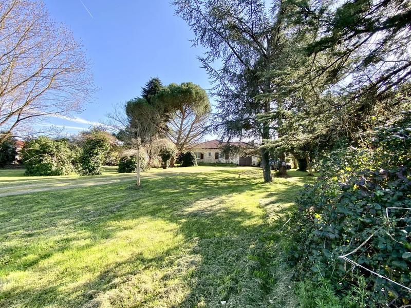 Maison - 123 m² - 8 pièces