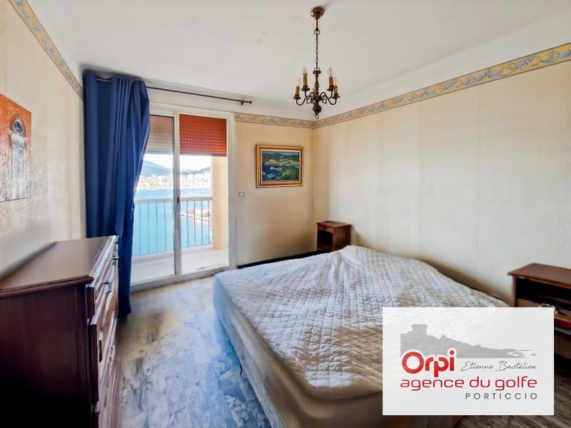 Appartement - 92 m² - 4 pièces