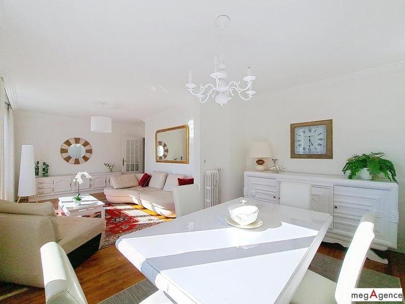 Appartement - 87 m² - 4 pièces