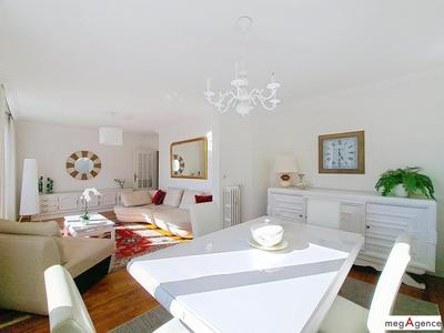 Appartement - 87 m² - 4 pièces