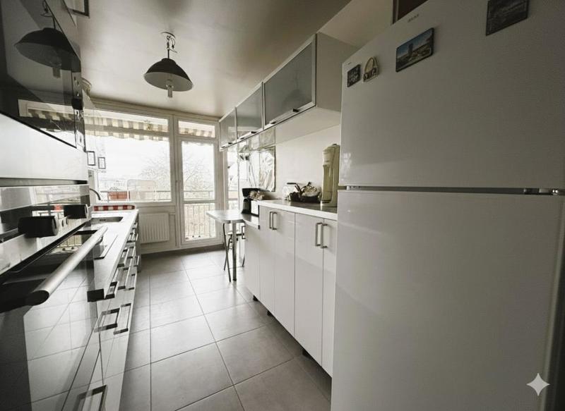 Appartement - 65 m² - 3 pièces