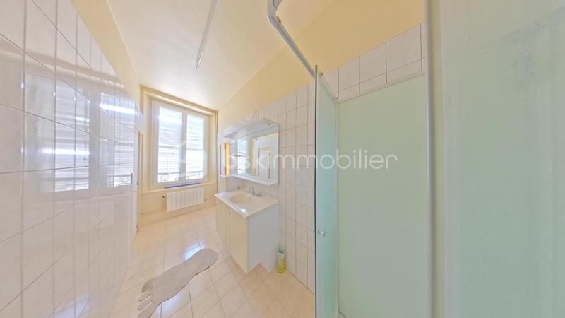 Maison - 269 m² - 10 pièces