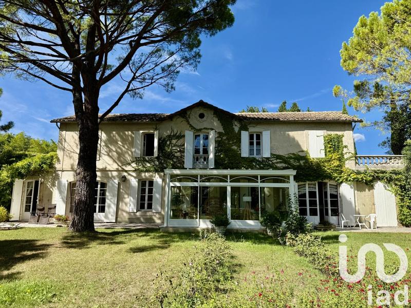 Maison - 237 m² - 5 pièces