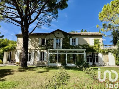 Maison - 237 m² - 5 pièces