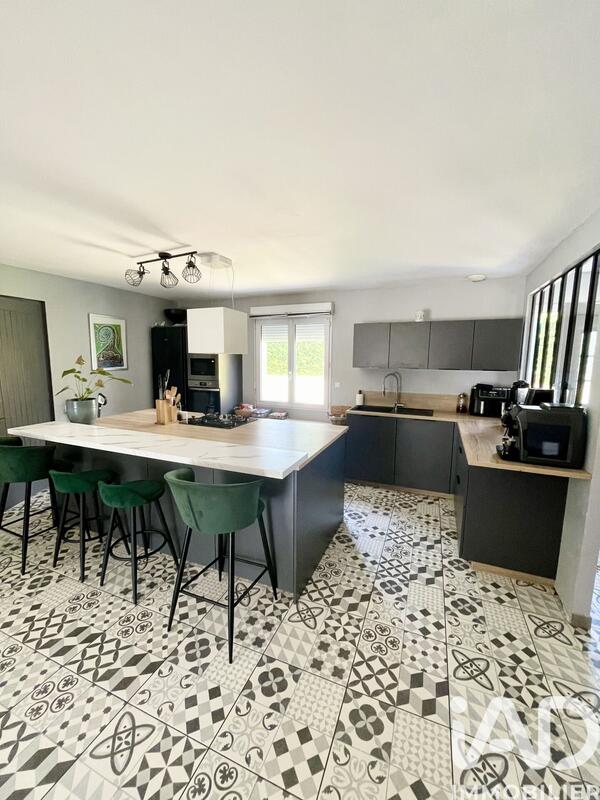 Maison - 134 m² - 5 pièces