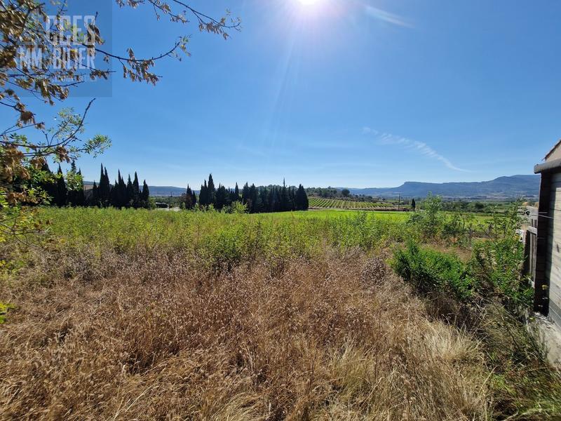 Terrain constructible - 1 354 m²