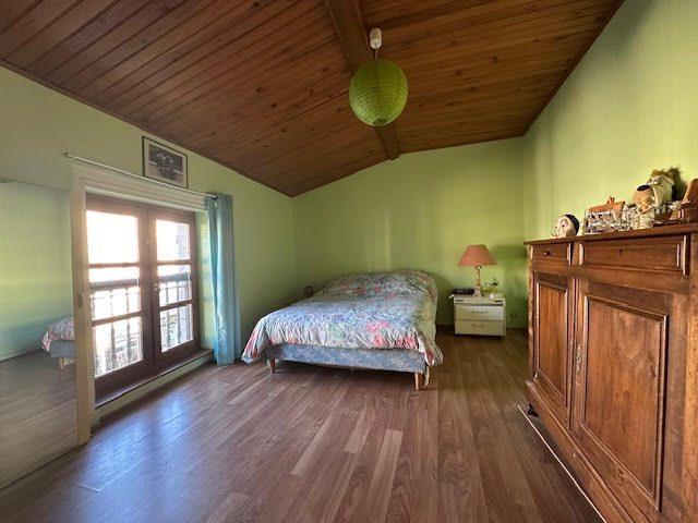 Maison - 104 m² - 5 pièces