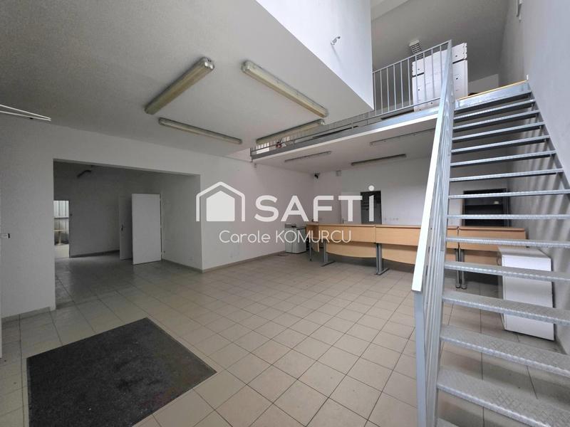 Local commercial - 91 m² - 3 pièces