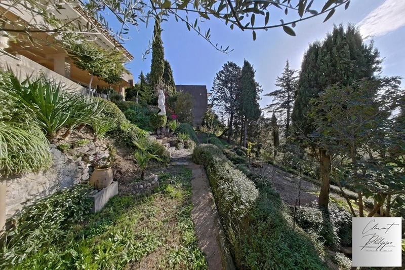 Villa - 130 m² - 7 pièces