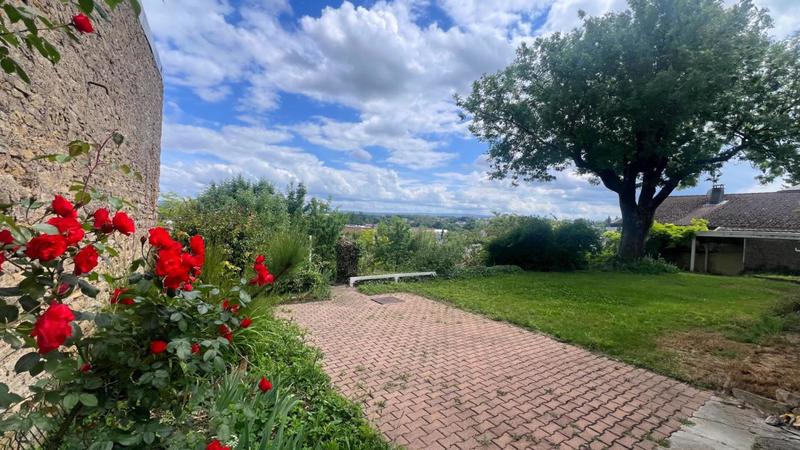 Maison bourgeoise - 159 m² - 8 pièces