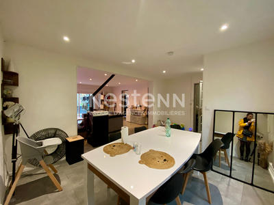 Maison - 148 m² - 6 pièces