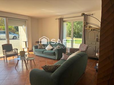 Maison - 185 m² - 7 pièces