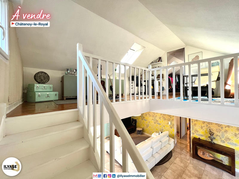 Maison - 182 m² - 7 pièces