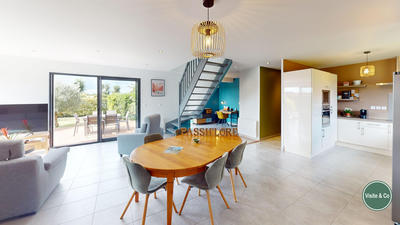 Maison - 123 m² - 6 pièces