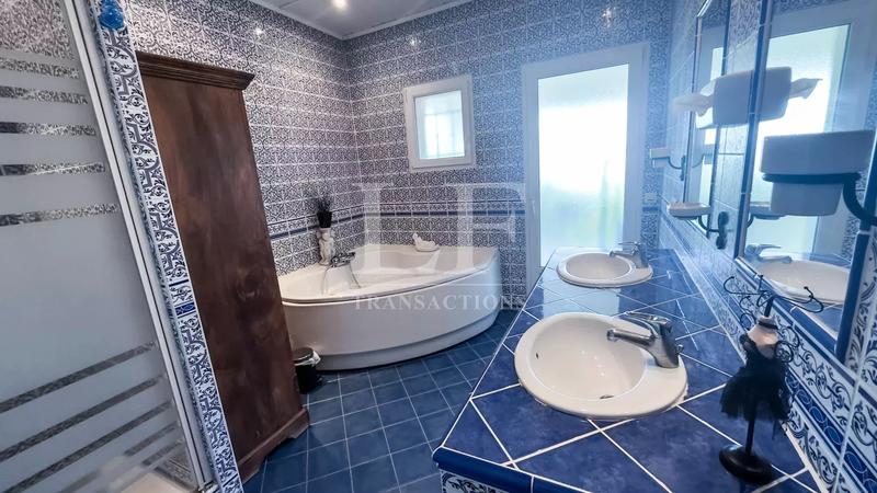 Villa - 179 m² - 5 pièces