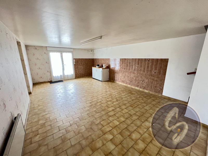 Maison ancienne - 177 m² - 6 pièces