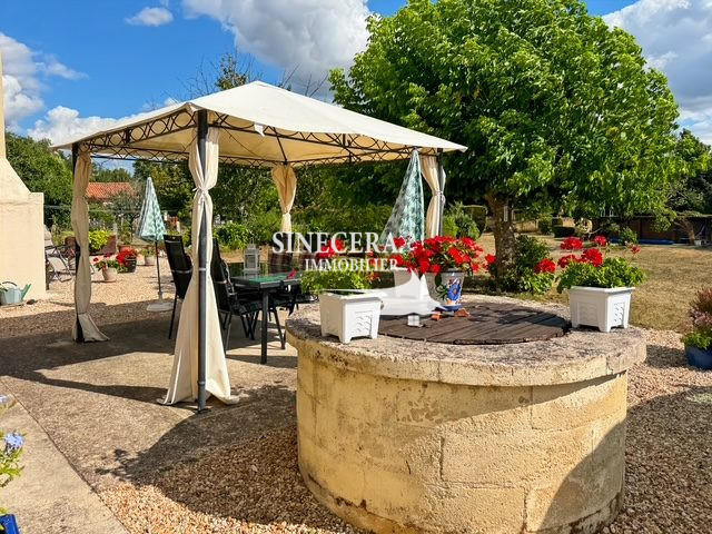 Maison - 157 m² - 4 pièces