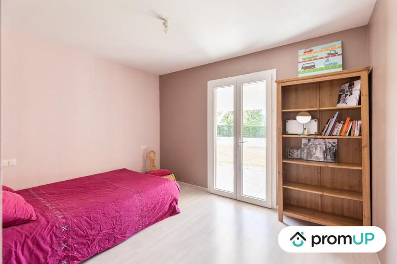 Villa - 234 m² - 7 pièces