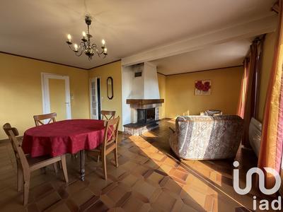 Maison - 148 m² - 6 pièces