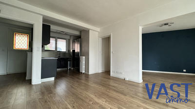 Appartement - 76 m² - 4 pièces