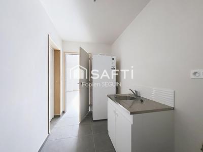 Maison - 92 m² - 4 pièces