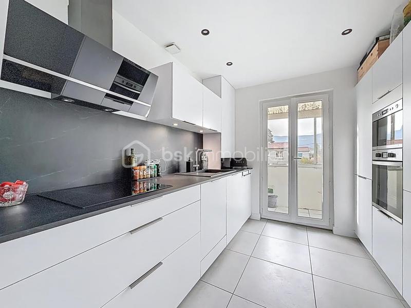 Appartement - 56 m² - 3 pièces