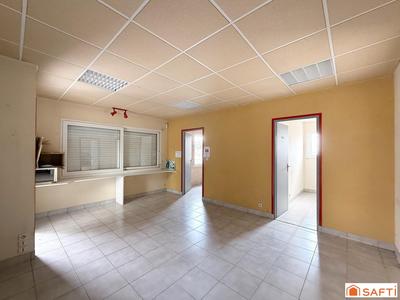 Local commercial - 496 m² - 7 pièces
