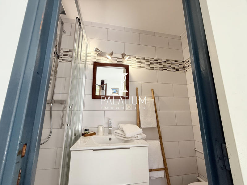 Fonds de commerce - 300 m²