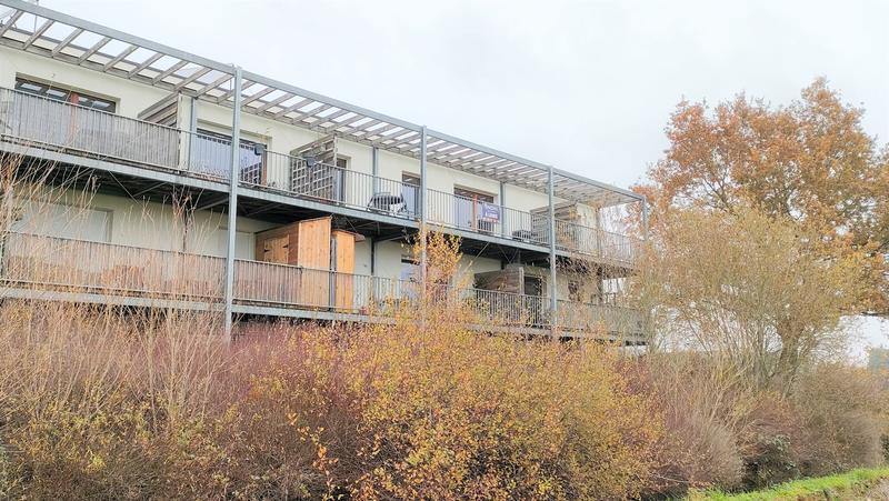 Appartement - 80 m² - 4 pièces