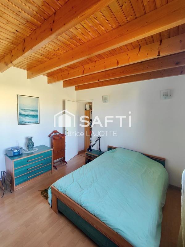 Maison - 140 m² - 6 pièces