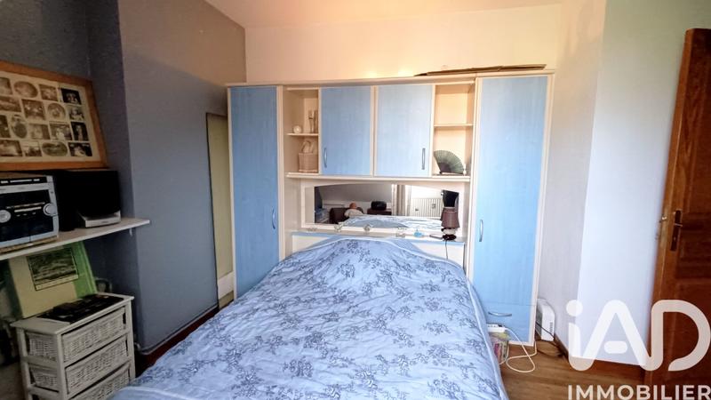 Maison - 232 m² - 11 pièces