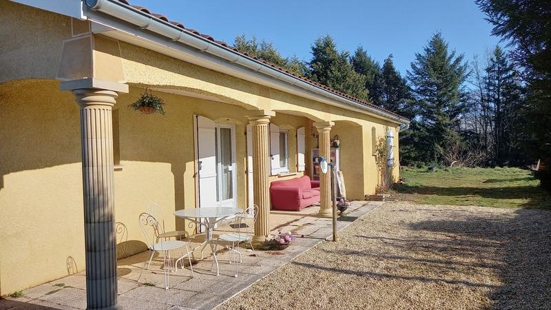 Maison - 95 m² - 4 pièces