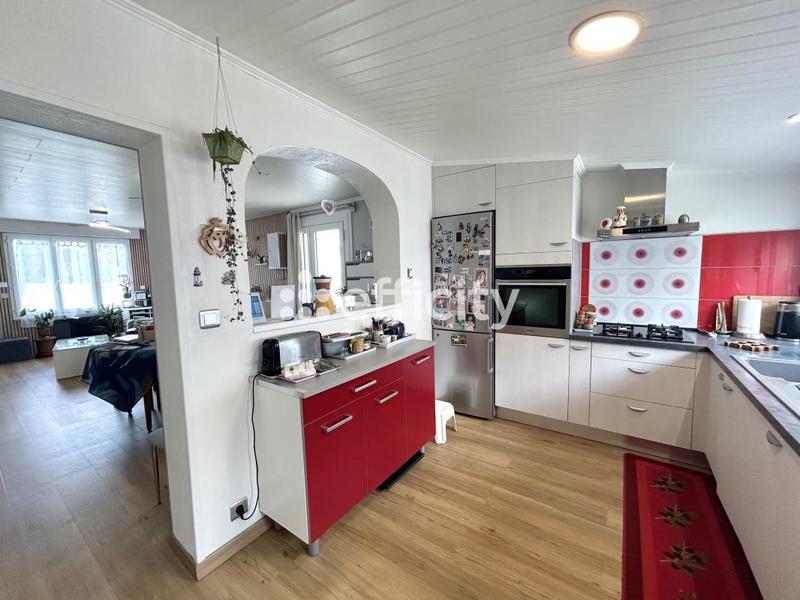 Maison - 101 m² - 4 pièces