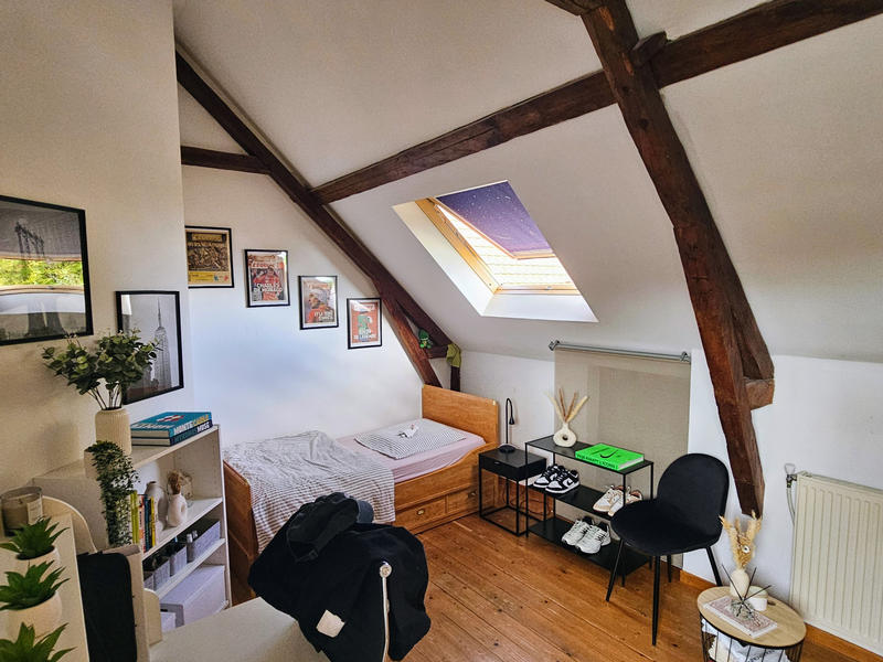 Maison - 250 m² - 9 pièces