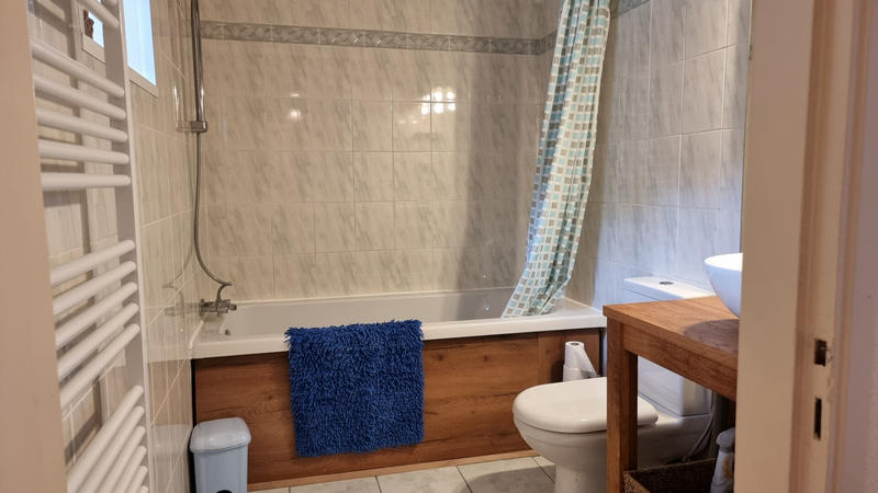 Maison - 156 m² - 9 pièces