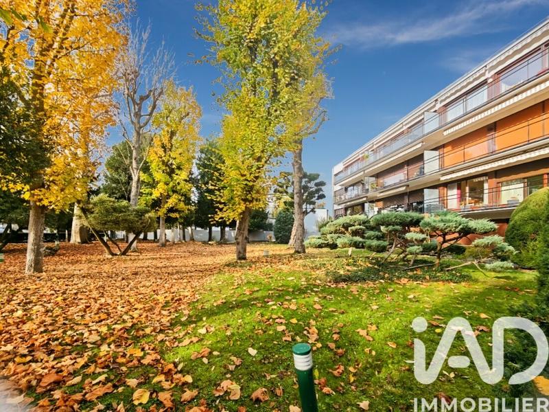 Appartement - 91 m² - 3 pièces