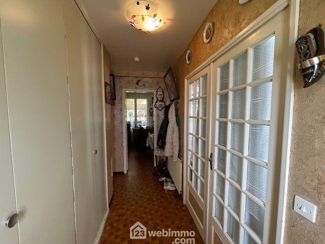 Maison - 100 m² - 6 pièces