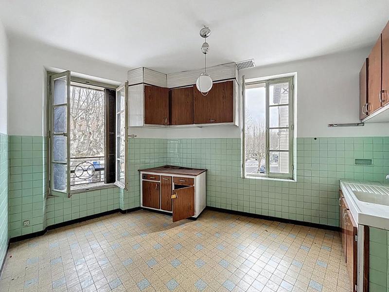 Immeuble - 240 m² - 10 pièces