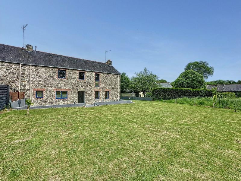 Maison - 149 m² - 8 pièces