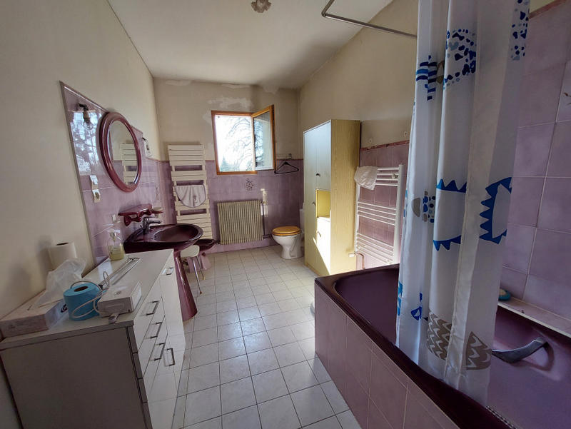 Maison - 184 m² - 6 pièces