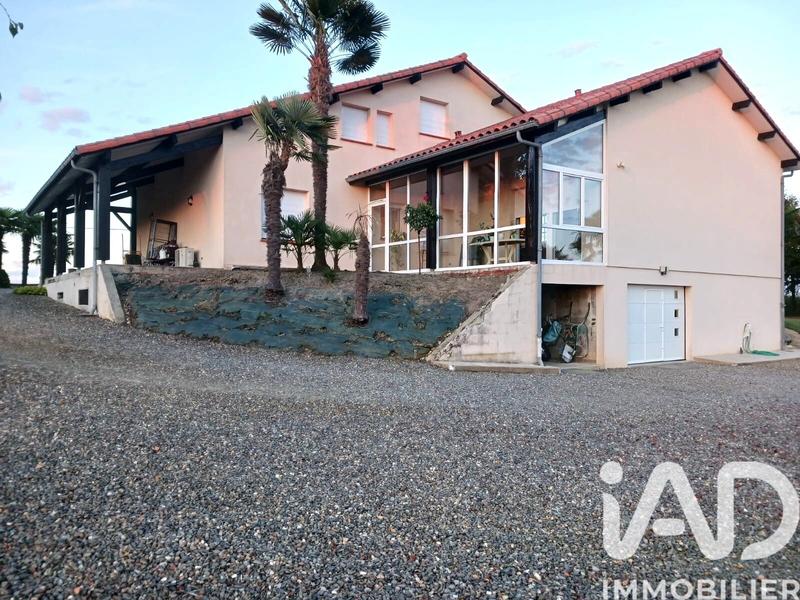 Maison - 187 m² - 5 pièces