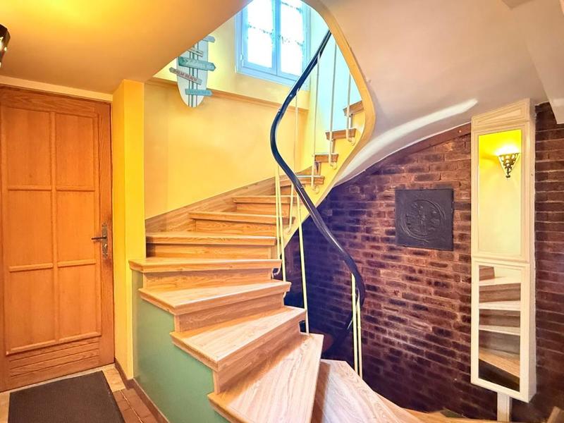 Maison - 147 m² - 5 pièces