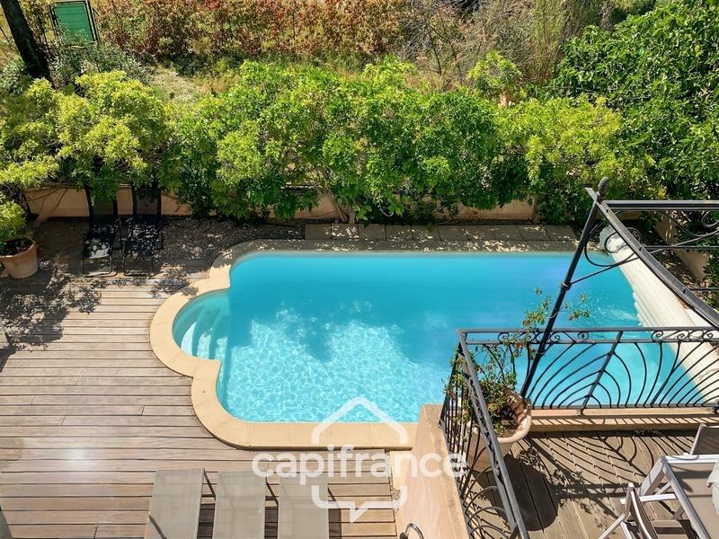 Villa - 95 m² - 4 pièces