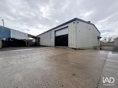 Local commercial - 824 m²