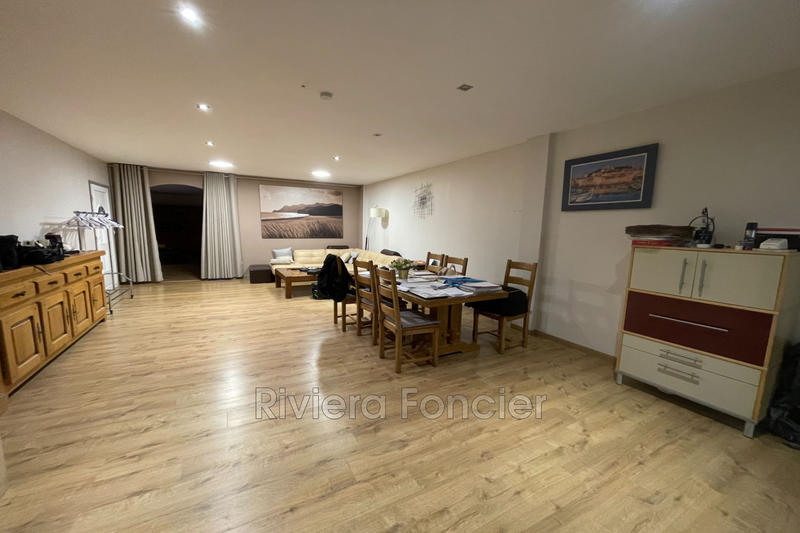 Local commercial - 600 m²