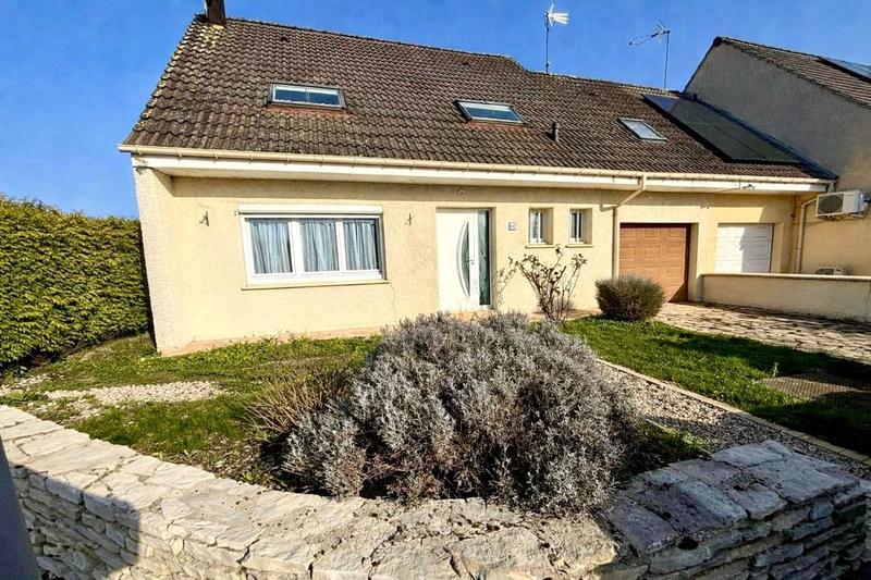 Maison - 118 m² - 5 pièces