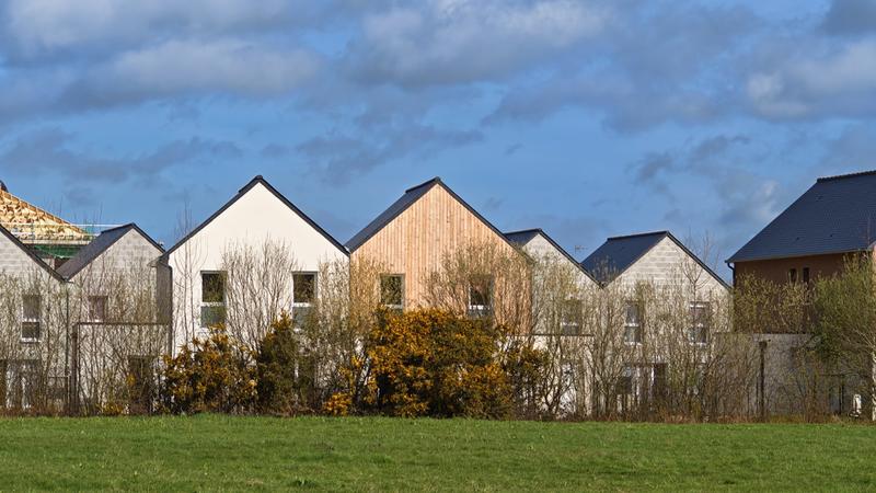 Maison traditionnelle - 98 m² - 5 pièces