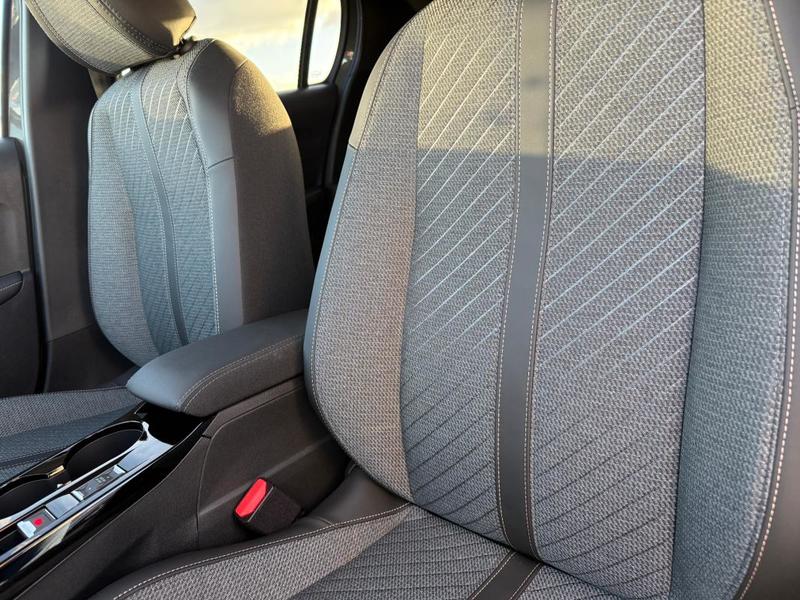 Peugeot 208 Hybrid 110 e-Dcs6 Allure