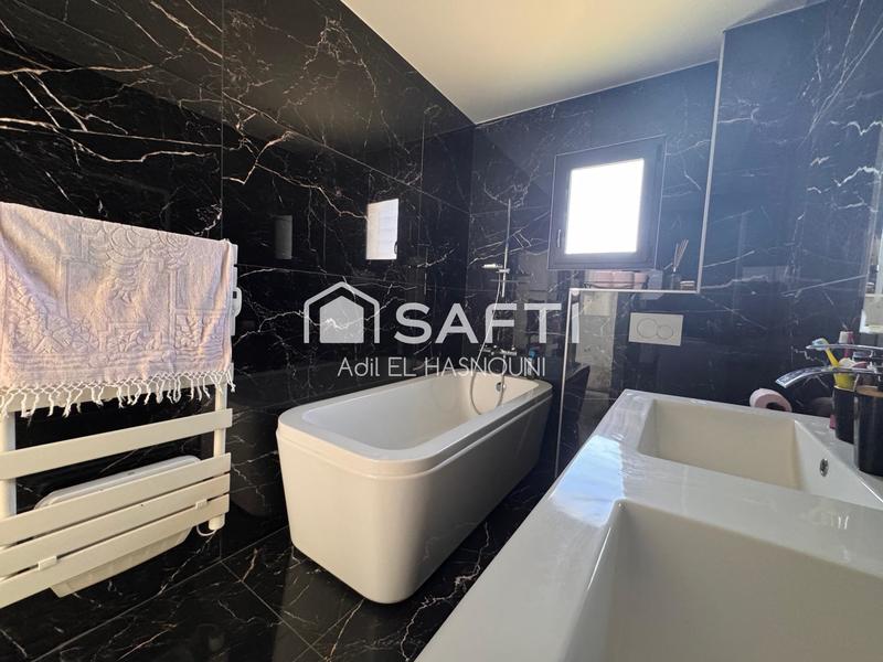 Maison - 142 m² - 6 pièces